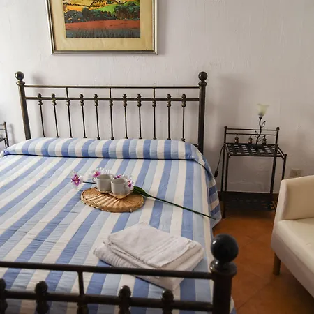 Casa Giuliana 3* 利帕里